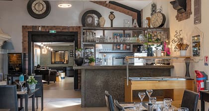 Hôtel Restaurant L'Horloge Gourmande