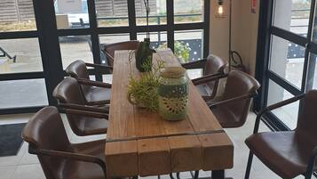 ๋ด๋ถ ์
๊ตฌ