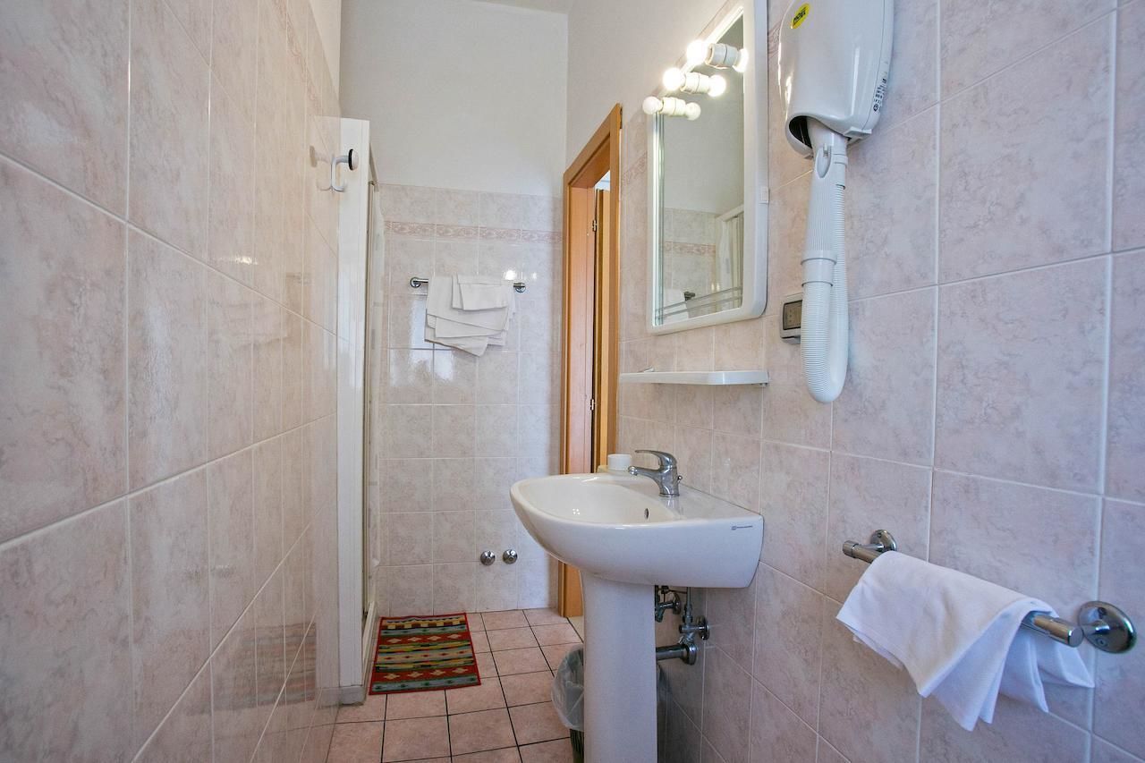 Photo - Hotel Antares