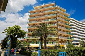 Front of property - Hotel Antares (San Benedetto del Tronto)