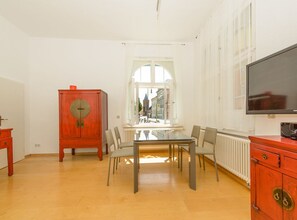 Apartment (Lotus)
