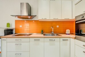 Apartment | Private kitchen - Split Suites Centre Apartman Anka (Split)