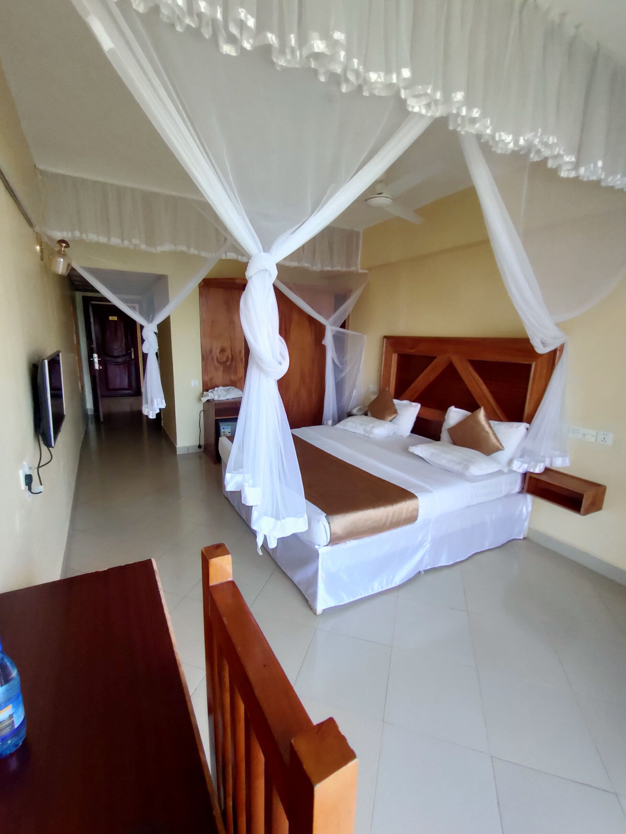 Photo - Pulickal Airport Hotel