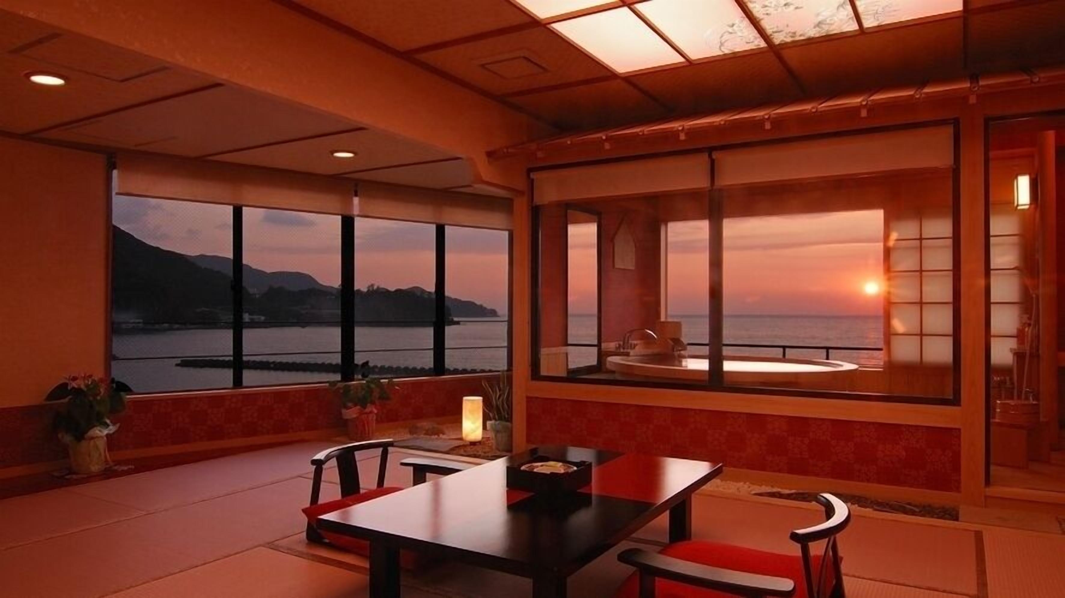 用餐