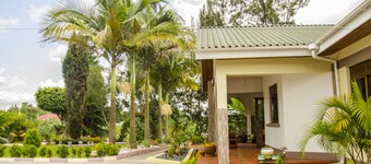 Sheevy's Bed N Breakfast