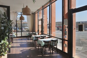 Televisión de pantalla plana