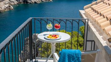 Classic-Doppelzimmer, Balkon, Eckzimmer | Blick vom Balkon