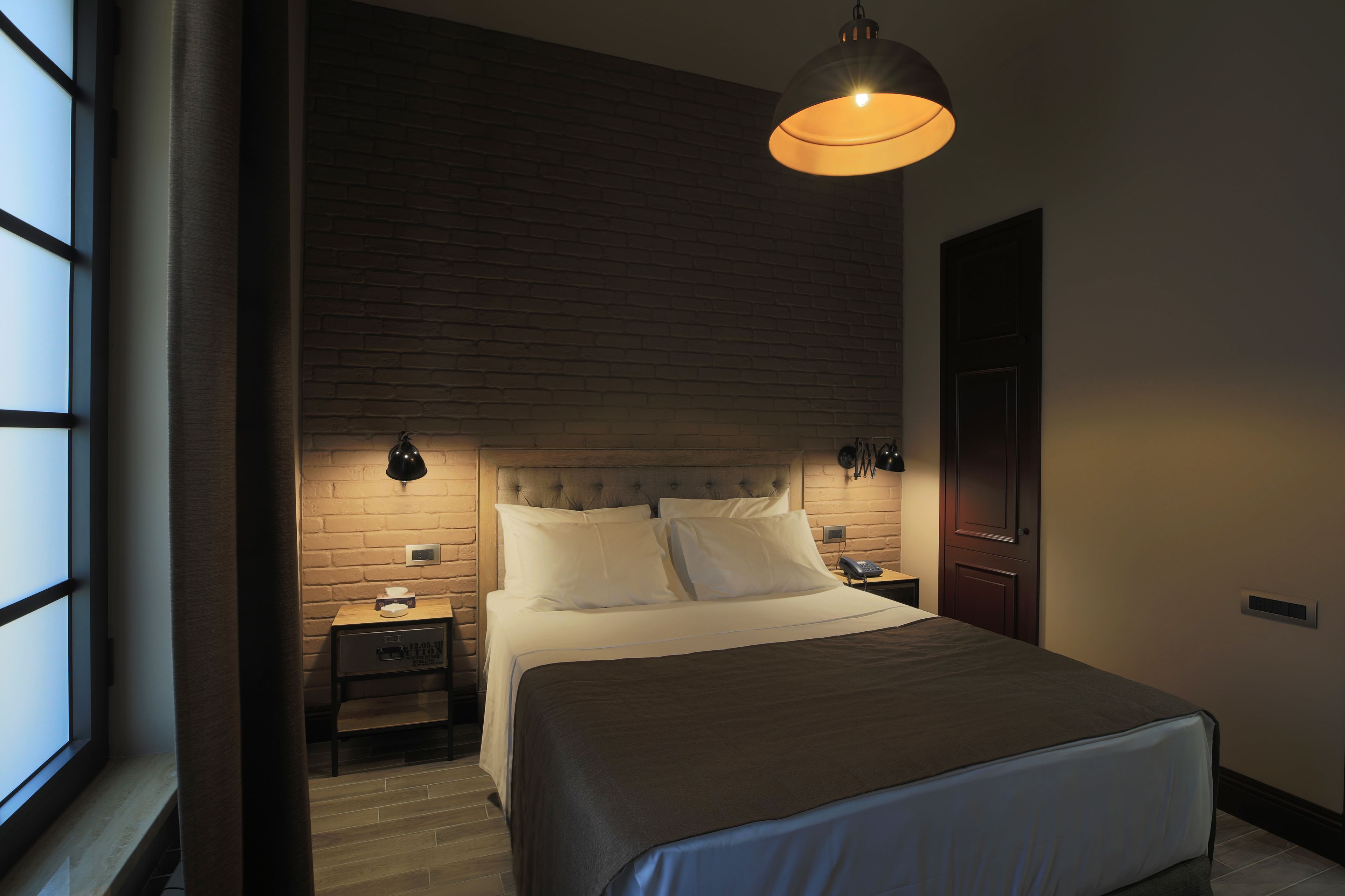 1 bedroom, premium bedding, minibar, in-room safe