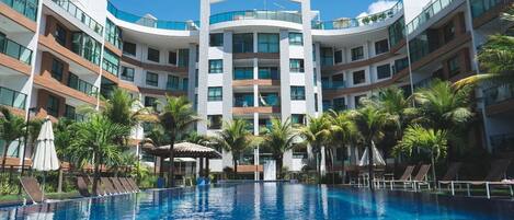 Indoor pool, outdoor pool