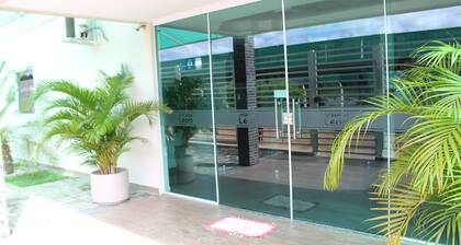 Hotel Leon