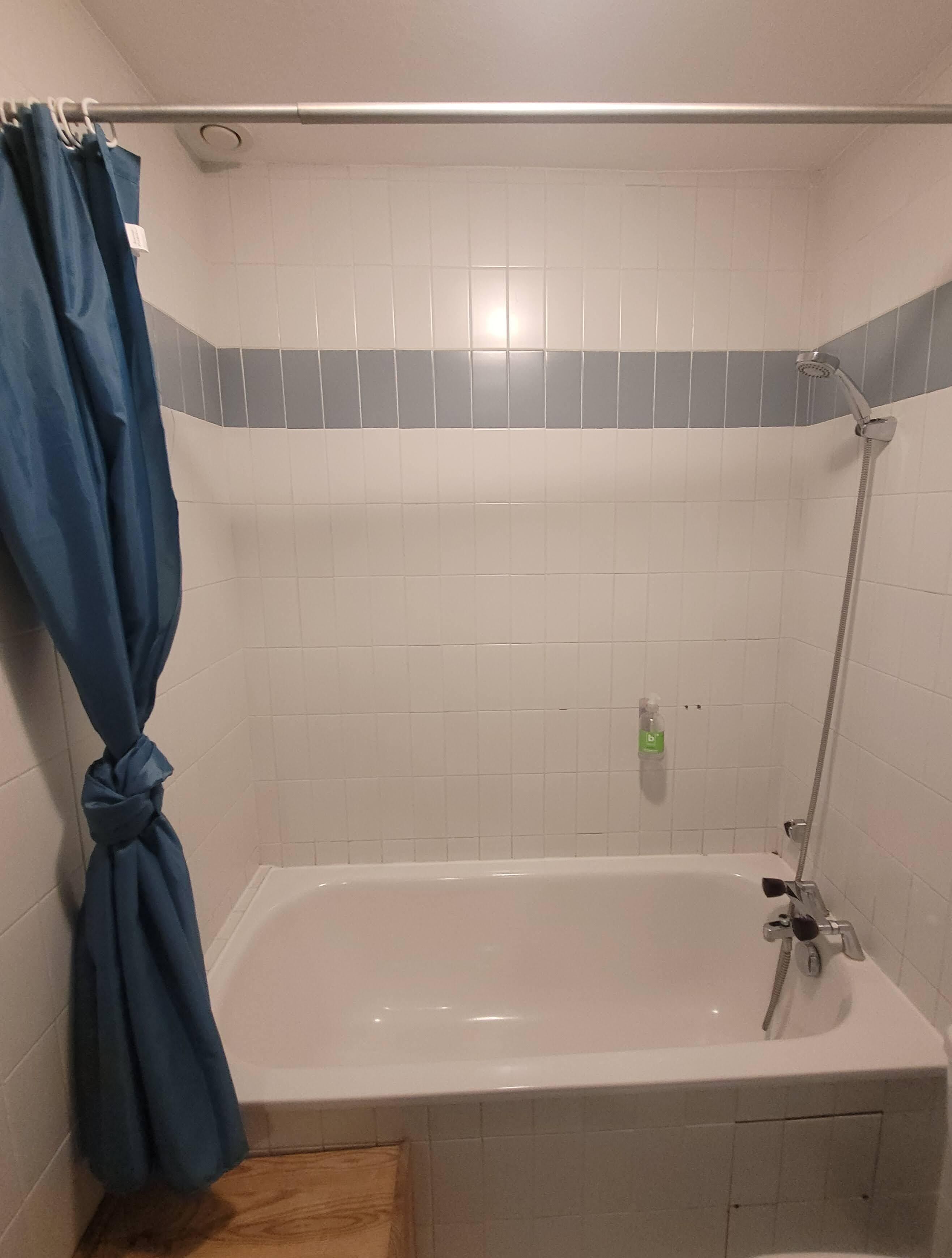 double room, balcony | bathroom | combined shower/bathtub, free toiletries, hair dryer, towels