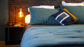 Chambre Double Supérieure | Décoration personnalisée, ameublement personnalisé, bureau