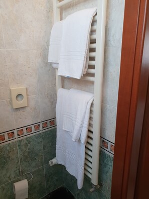 Bathroom - Locanda Salieri (Venice)