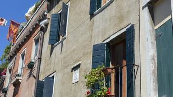 Voorkant van accommodatie