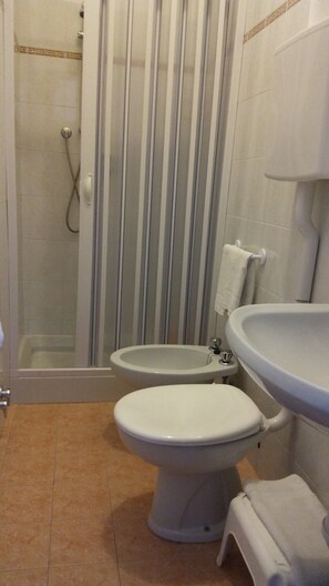 Dutxa, bidet i tovalloles 