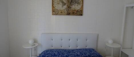 Doppelzimmer, eigenes Bad, Stadtblick