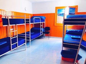 In-room safe, free WiFi