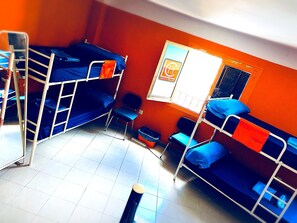 Shared Dormitory, Mixed Dorm (MuelleUno) (1 bed in a 10-Bed Dormitory Room) | In-room safe, free WiFi