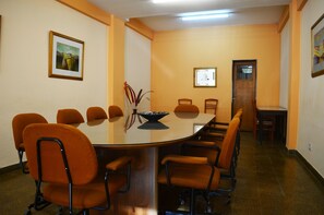 Business center - Hotel Huemul (General Roca)