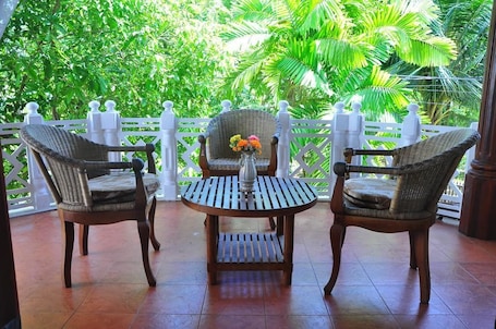 Duplex, City View, Beachside | Balcony