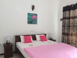 In-room safe, desk, soundproofing, iron/ironing board