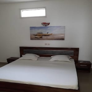 Comfort Apartment | 1 bedroom, free WiFi, bed sheets - La Maison Blanche (Abidjan)