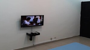 Comfort Studio | Room amenity - La Maison Blanche (Abidjan)