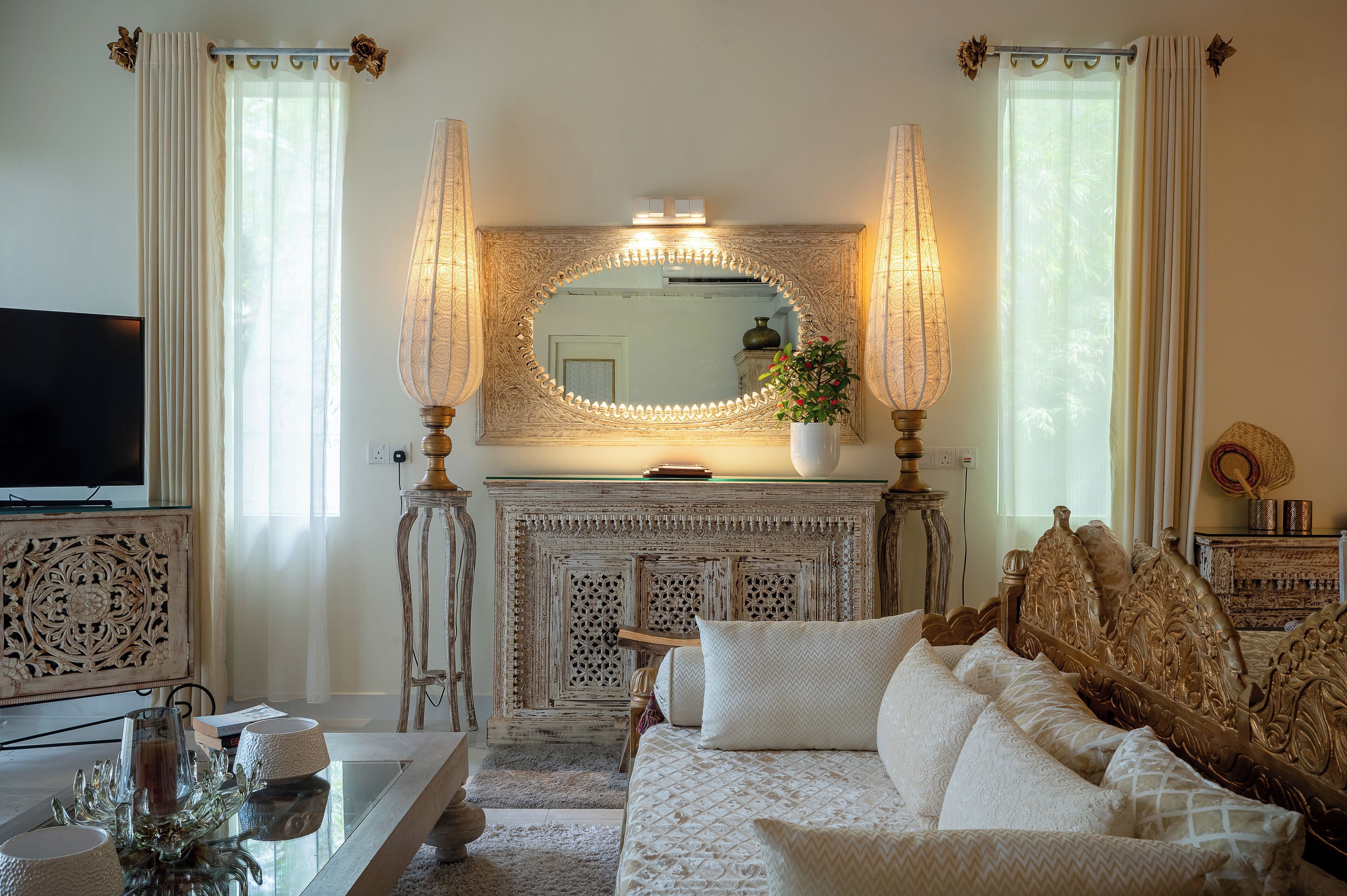 luxury double room, 1 king bed, bathtub, garden view | premium bedding, pillow-top beds, minibar, in-room safe