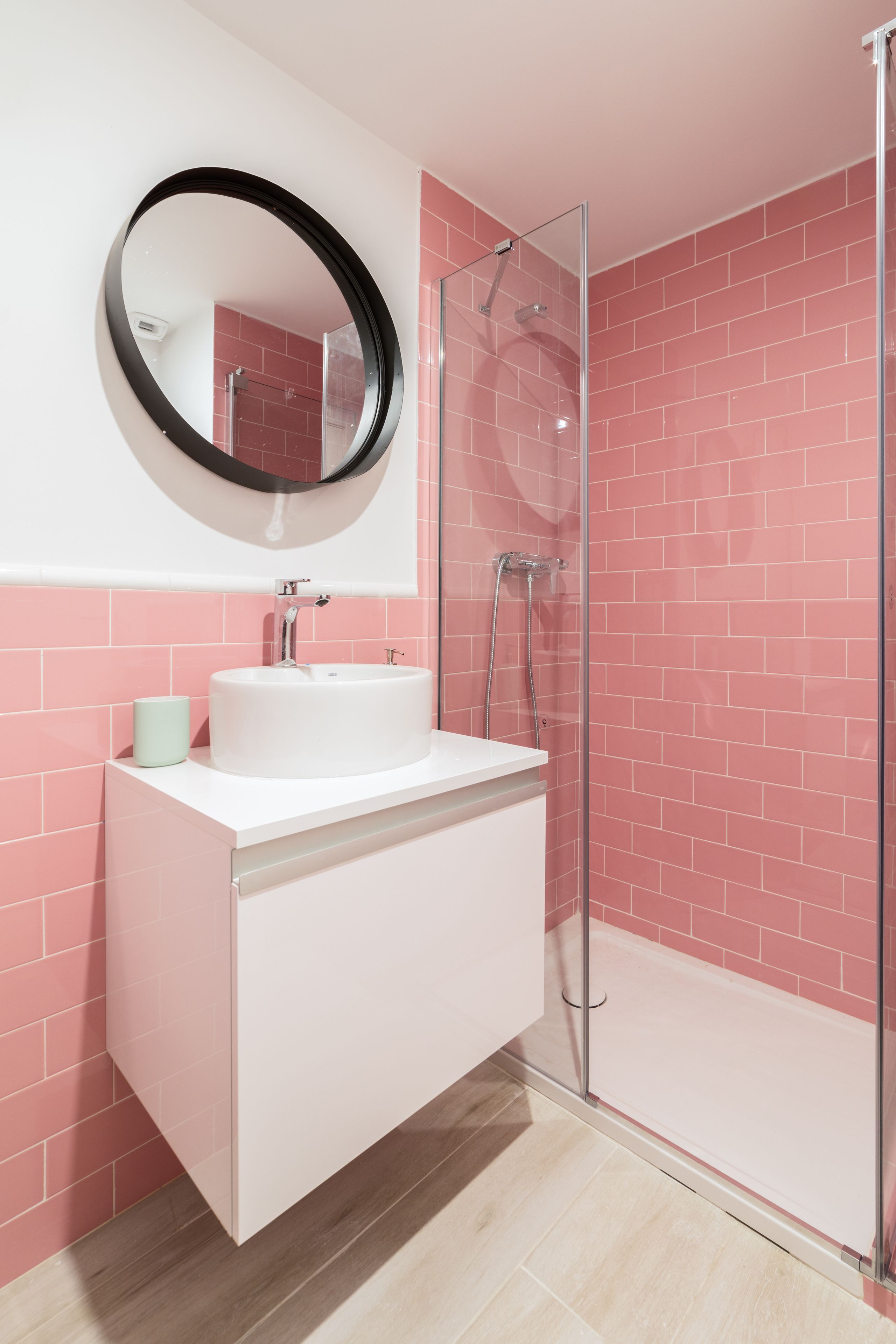 superior studio, 1 queen bed with sofa bed | bathroom | shower, free toiletries, hair dryer, towels