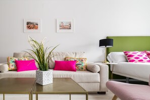 高级开间, 1 张大床和 1 张沙发床 | 遮光窗帘、隔音、熨斗/熨衣板、免费 WiFi