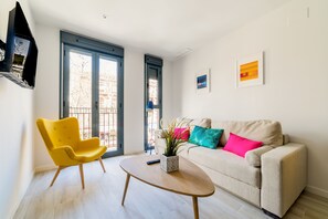 Flat-screen TV - Welcomer Apartments Ribera (Madrid)
