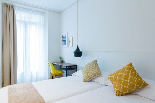 Desk, free WiFi, bed sheets
