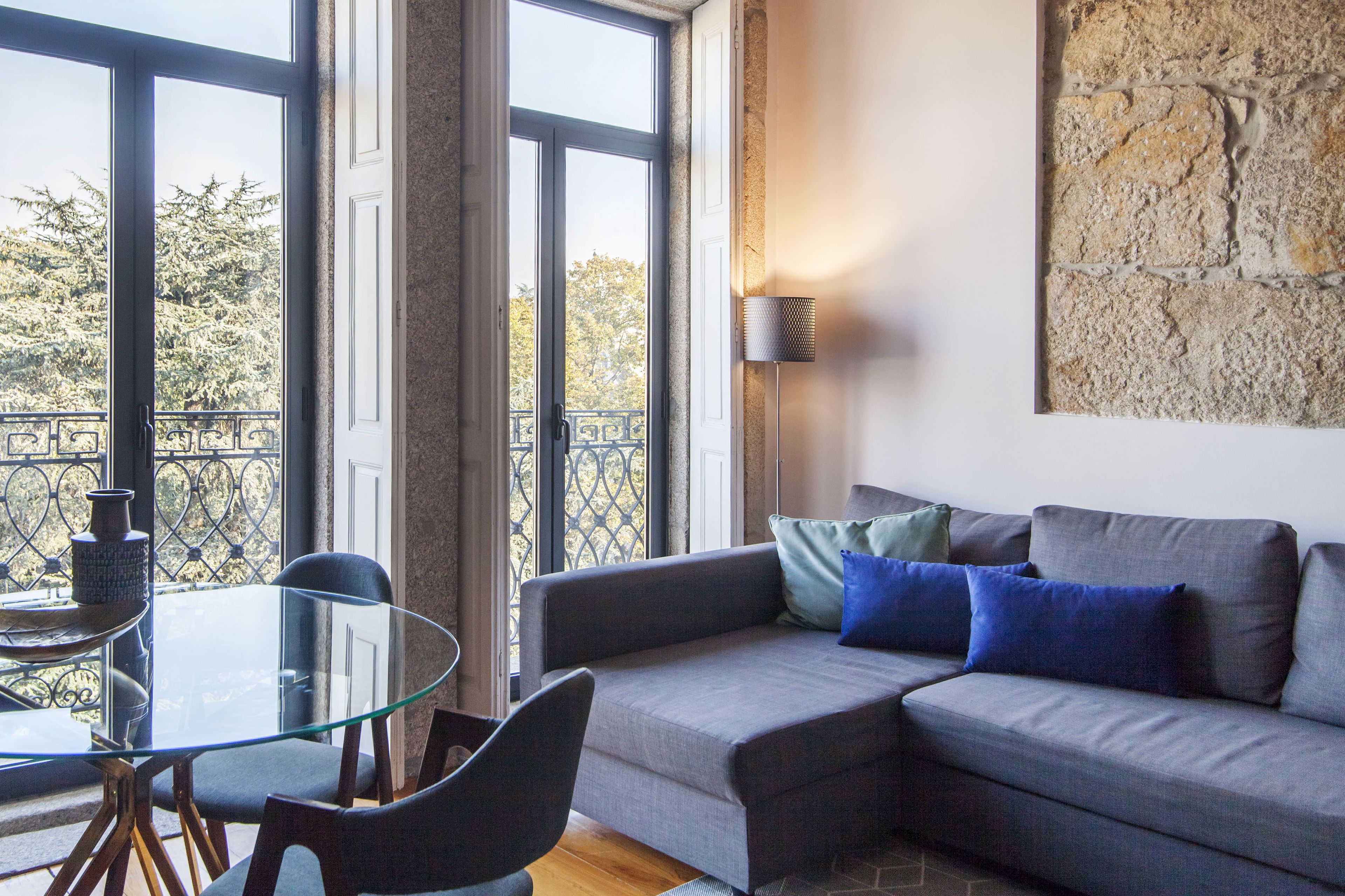 Apartment, 1 Bedroom, Terrace (1F) | Living room | 20-inch flat-screen TV with cable channels, TV