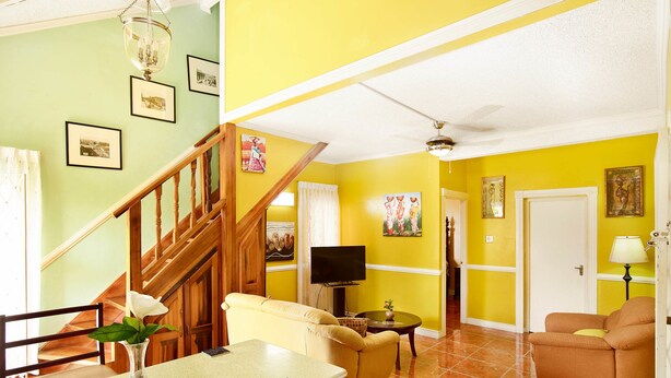 Superior Room, 2 Bedrooms, 2 Bathrooms | Living room - The Oasis at Marley Manor (Kingston)