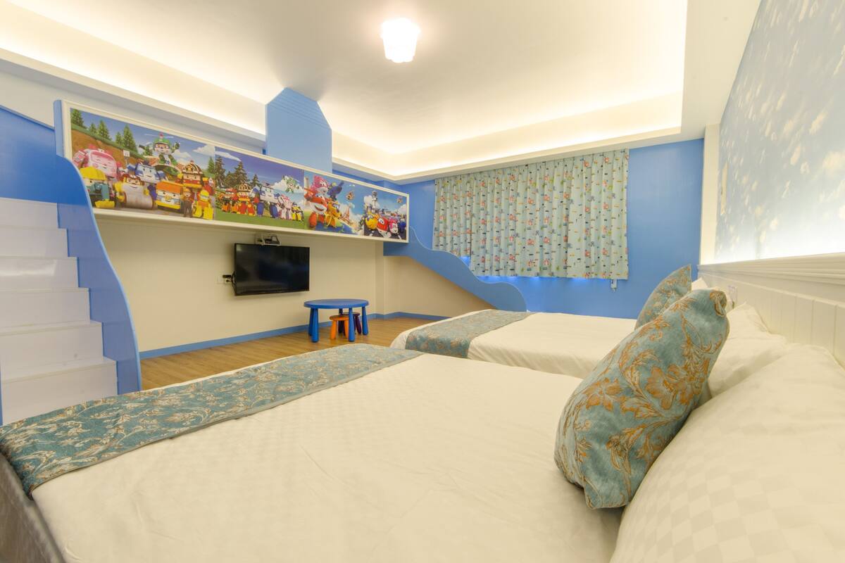 Premium Studio Suite, 1 Bedroom, Courtyard View | 1 bedroom, premium bedding, soundproofing, cribs (surcharge)