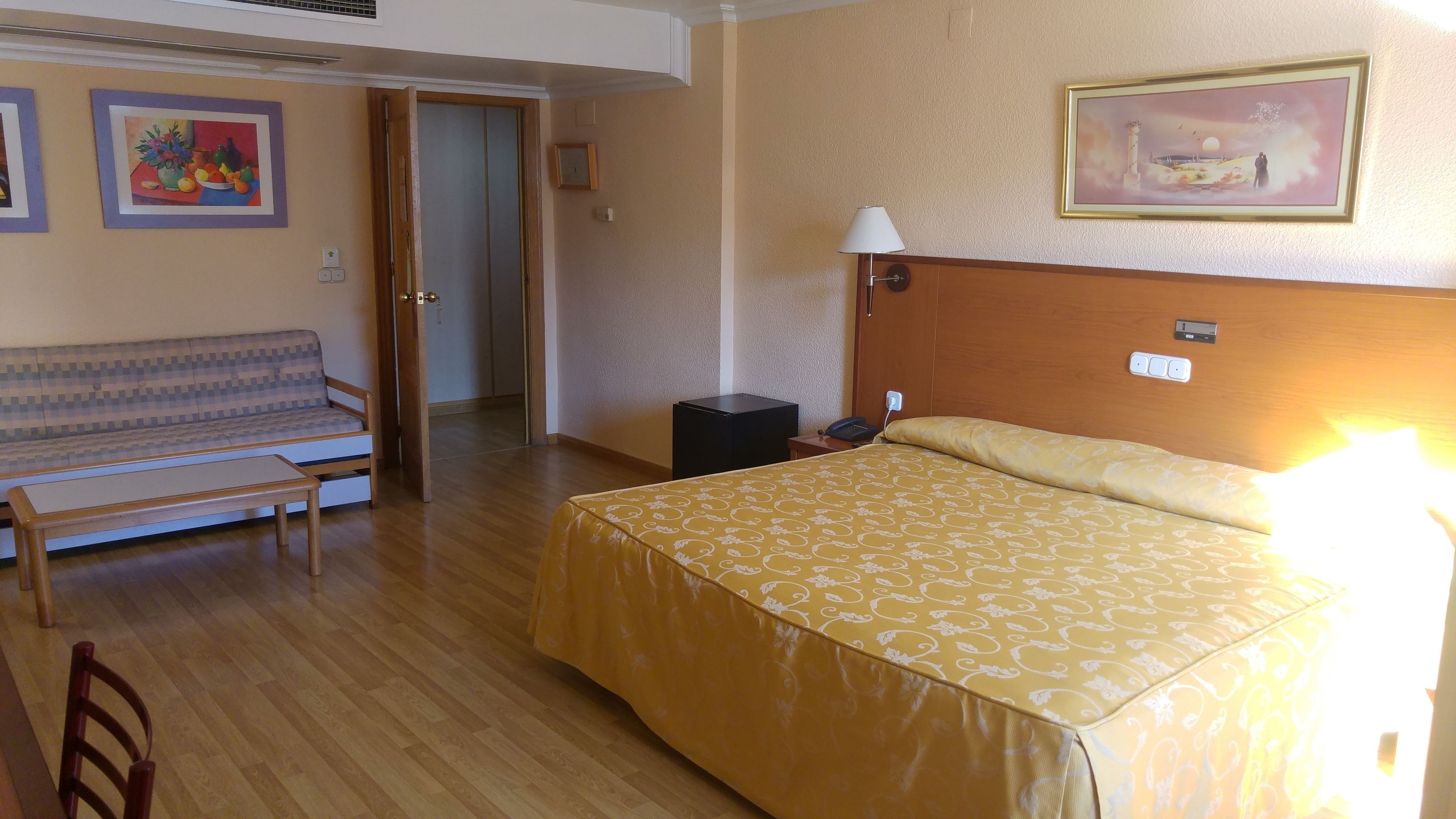 double room | minibar, in-room safe, desk, blackout curtains