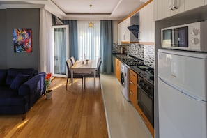 Standard Apartment, 1 Bedroom | Premium bedding, desk, iron/ironing board, free WiFi - Aspendos Seaside (Konyaalti)
