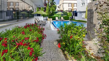 Piscine extérieure (ouverte en saison)