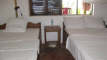 Vila família, 2 quartos, vista para o oceano, de frente para a praia | 2 quartos, ferros/tábuas de passar roupa, Wi-Fi de cortesia