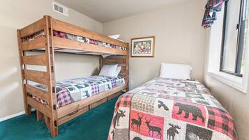 Basic Condo, Multiple Beds, Non Smoking | 1 bedroom, iron/ironing board, free WiFi