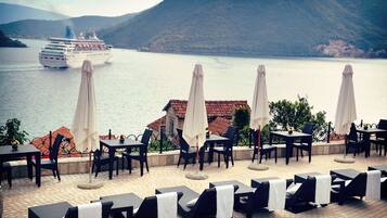 Vue depuis lâhĂ©bergement