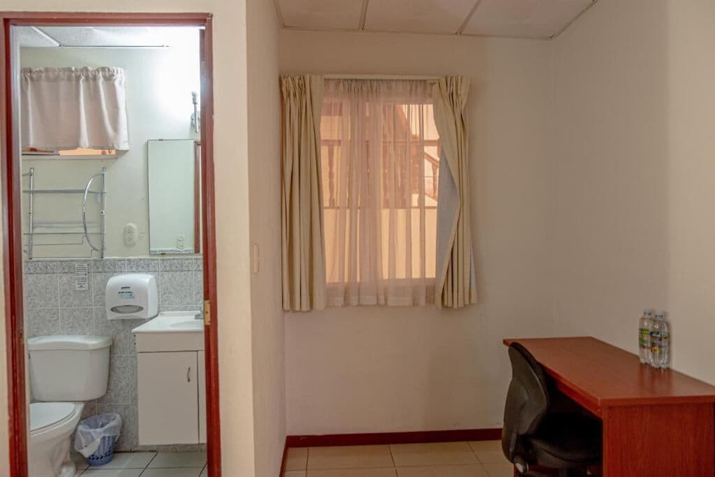 Classic Single Room, 1 Double Bed, Non Smoking | Bathroom | Shower, rainfall showerhead, free toiletries, towels