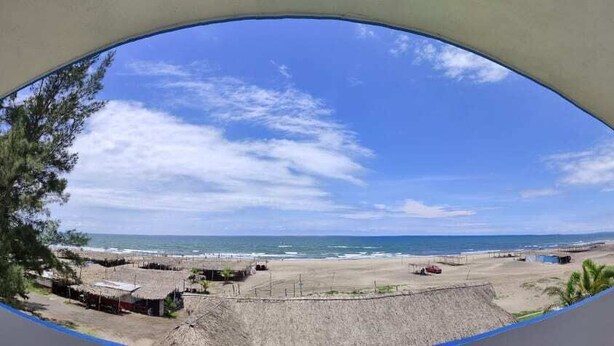 Unclassified image, 1 of 32, button - Hotel Perlas Del Golfo (Úrsulo Galván)