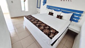 Unclassified image, 3 of 32, button - Hotel Perlas Del Golfo (Úrsulo Galván)