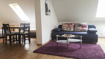 Apartment, Kochnische | Wohnzimmer