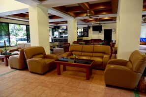 Reception - Happy Holiday Resort and Apartment (Patong)
