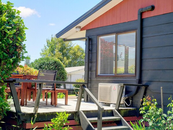 Exterior - Brams Bach (Taupo)