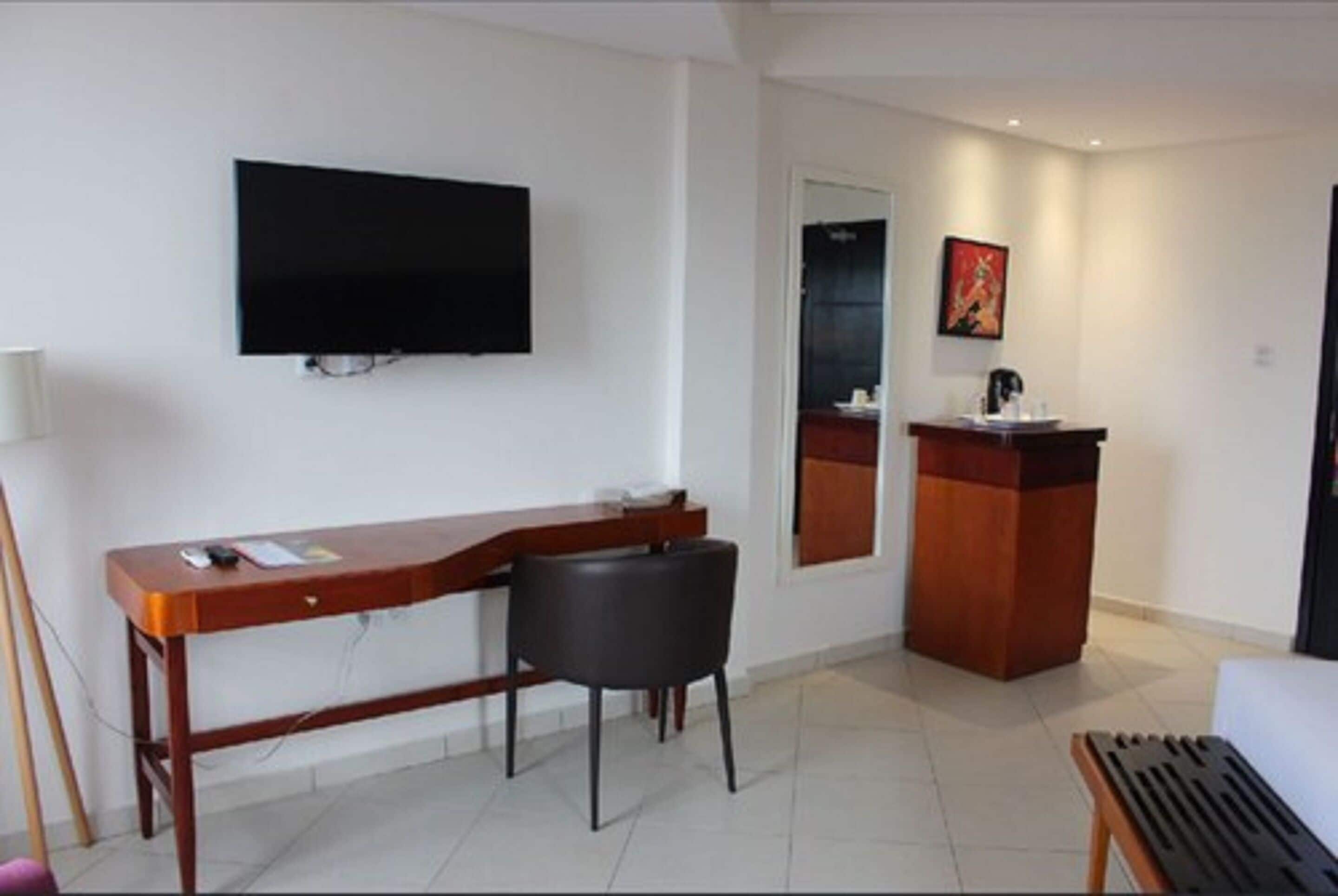 superior room | living area | 32-inch flat-screen tv with satellite channels, tv