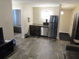 Superior Room | Private kitchen | Fridge, microwave