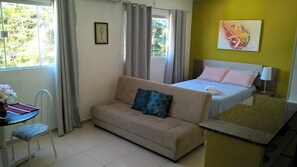 Desk, iron/ironing board, free WiFi - Navegantes Flats Ponta Negra (Natal)